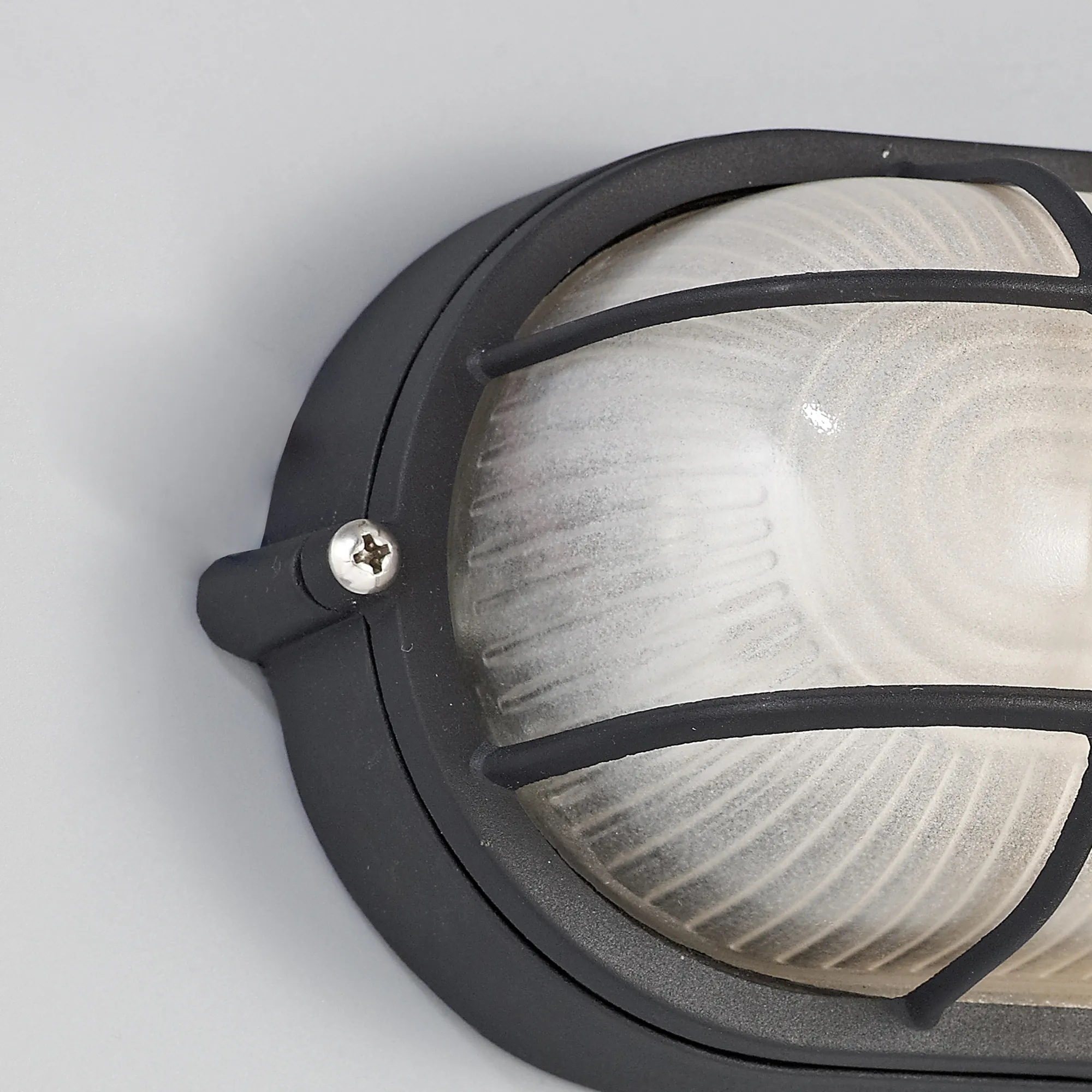 Avon Oval Wall Lamp 1 Light IP44 Outdoor Black D0480  Deco Avon